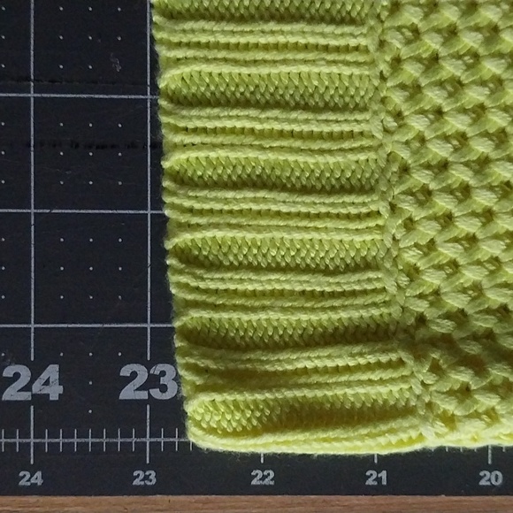 Victoria Secret - Picture 4 of 5